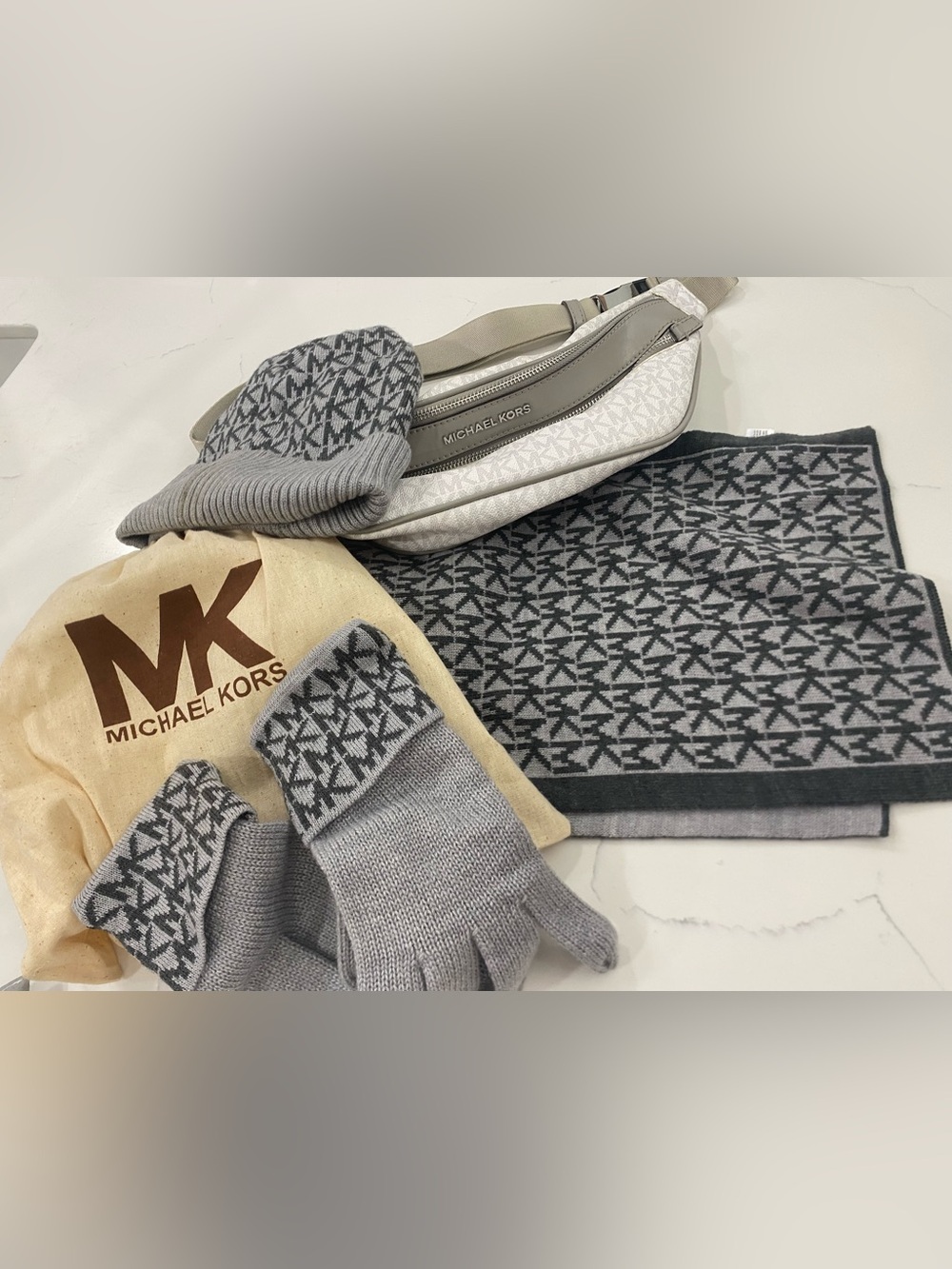 Michael Kors Gray MK Logo Knit Gloves with matching hat, scarf and MK Purse